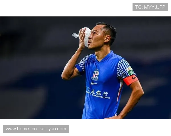 老将吴曦中场组织作用突出 申花新战术体系下攻防转换枢纽表现稳定